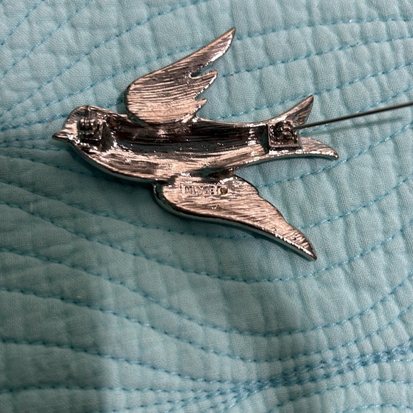 Monet blue bird pin with box - Picture 5 of 14